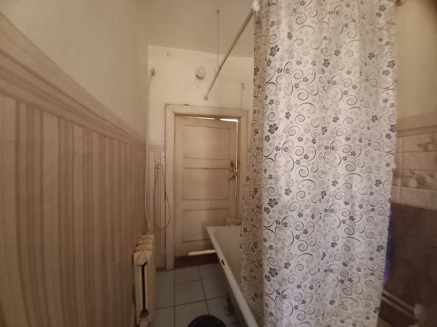 Купить комнату в Калининграде. Вариант № 8947974, 7, площадь -  квм, цена 1600000 рублей