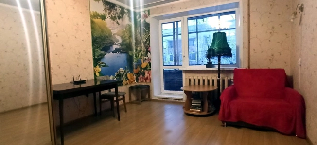 Купить трехкомнатную квартиру в Калуге. Вариант № 5581, 0, площадь -  квм, цена 5800000 рублей