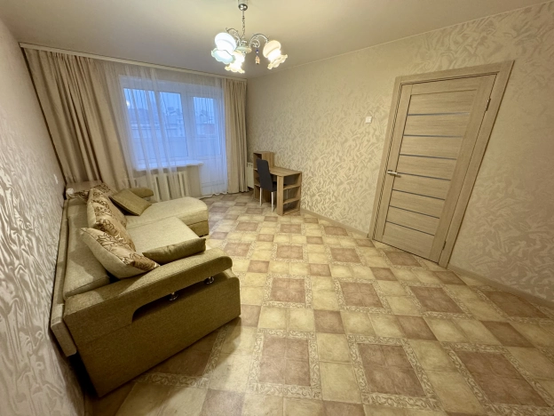 Снять квартиру в Рязани. Вариант № 9194278, 5, площадь -  квм, цена 26000 рублей