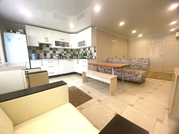 Купить дом на улице Весенняя в Калуге. Вариант № 1209699, 1, площадь - квм, цена 13950000 рублей