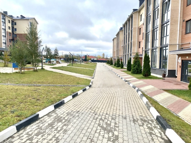 Купить однокомнатную квартиру в Микрорайоне 11-й в Белгороде. Вариант № 7661628, 16, площадь -  квм, цена 5150000 рублей