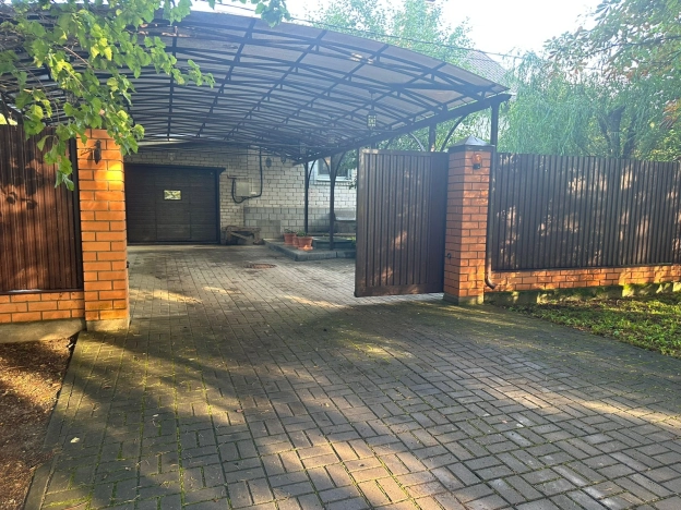 Купить дом на улице Весенняя в Калуге. Вариант № 949860, 5, площадь - квм, цена 14480000 рублей