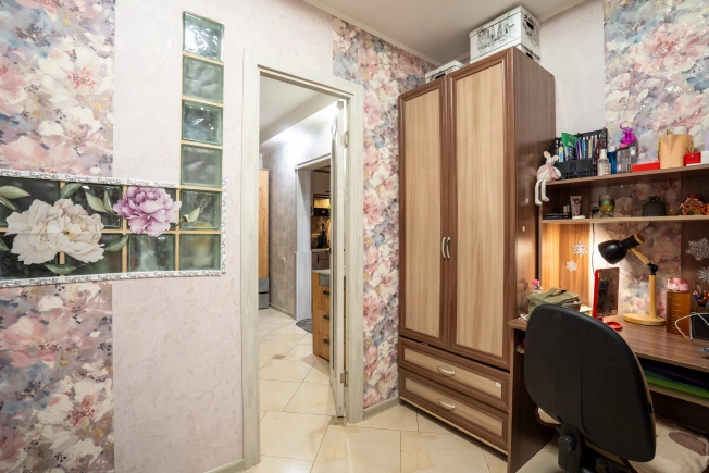 Купить квартиру в Москве. Вариант № 10085711, 6, площадь -  квм, цена 11500000 рублей