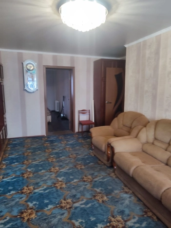 Снять квартиру в Тобольске. Вариант № 10082895, 4, площадь -  квм, цена 35000 рублей