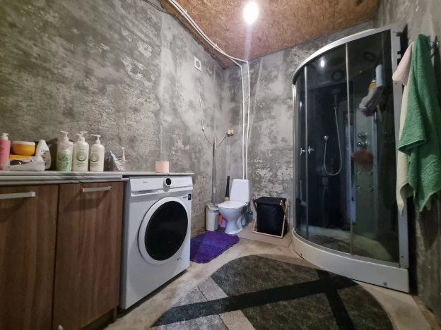 Купить дом в Алуште. Вариант № 9805634, 27, площадь -  квм, цена 7800000 рублей