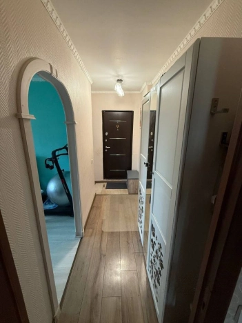 Купить квартиру в Москве. Вариант № 8412088, 9, площадь -  квм, цена 15900000 рублей