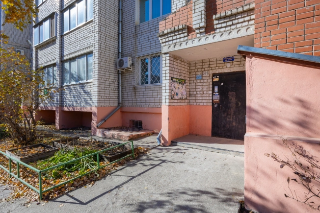 Купить двухкомнатную квартиру в Амурской области. Вариант № 8143099, 16, площадь -  квм, цена 8900000 рублей