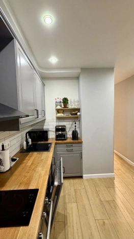 Купить квартиру в Москве. Вариант № 9904167, 17, площадь -  квм, цена 13800000 рублей