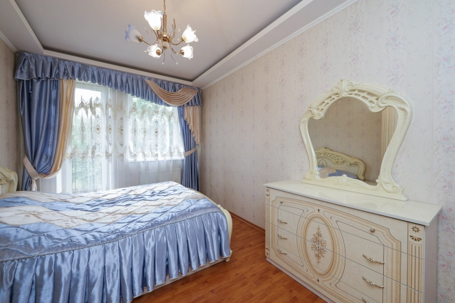 Купить двухкомнатную квартиру в районе Центральный в Калининграде. Вариант № 56562, 0, площадь -  квм, цена 8200000 рублей