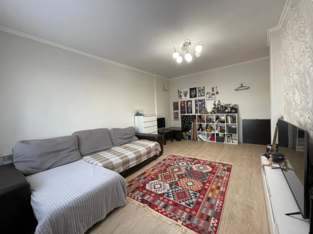 Купить двухкомнатную квартиру в районе Заельцовский в Новосибирске. Вариант № 8217762, 5, площадь -  квм, цена 8990000 рублей