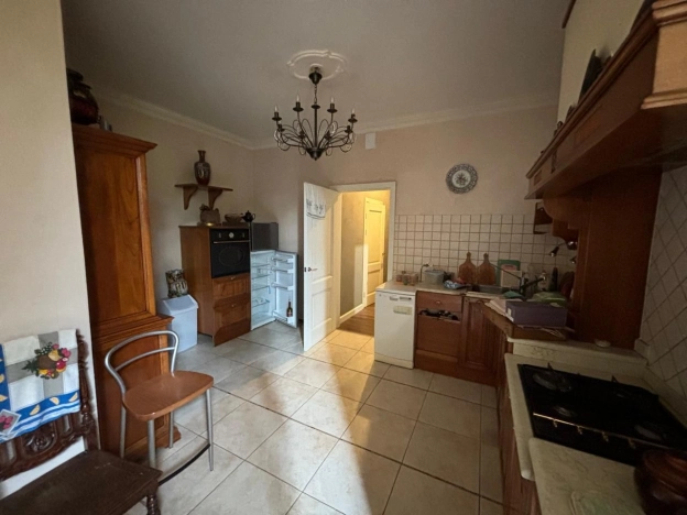 Купить пятикомнатную квартиру в Санкт-Петербурге. Вариант № 10129739, 11, площадь -  квм, цена 35900000 рублей