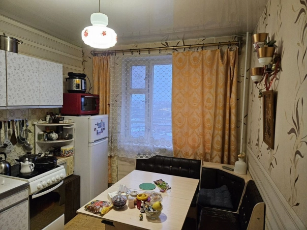 Купить квартиру в Москве. Вариант № 2375864, 6, площадь -  квм, цена 12200000.0000 рублей
