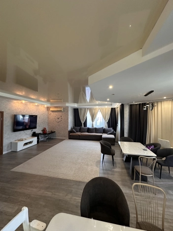 Купить дом в Приморском крае. Вариант № 5489727, 6, площадь -  квм, цена 40000000 рублей