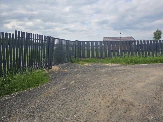 Купить земельный участок в Москве. Вариант № 49125, 8, площадь -  квм, цена 6900000 рублей