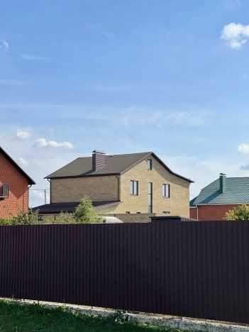 Купить дом на улице Везельская в Белгороде. Вариант № 5445720, 38, площадь -  квм, цена 6500000 рублей