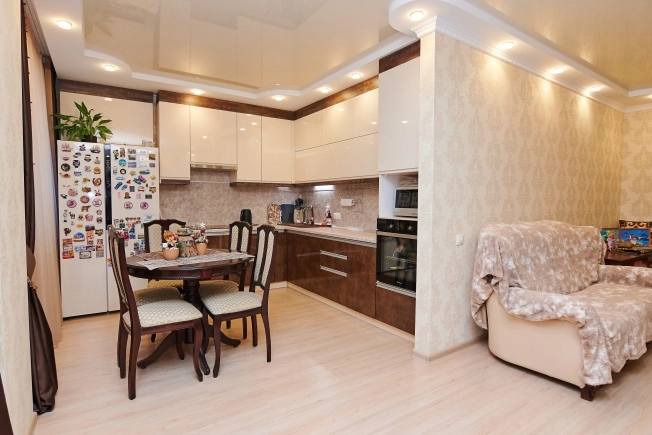 Купить трехкомнатную квартиру в Сыктывкаре. Вариант № 20885, 0, площадь -  квм, цена 10000000 рублей