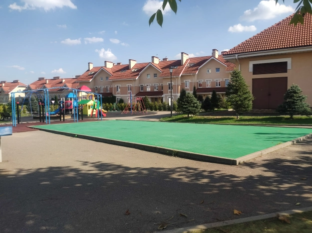 Купить таунхаус в Москве. Вариант № 10297, 27, площадь -  квм, цена 15500000 рублей