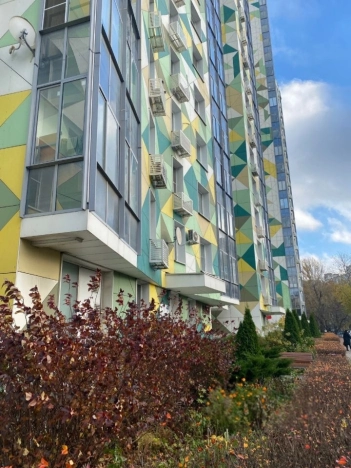 Купить квартиру в Москве. Вариант № 8364010, 34, площадь -  квм, цена 20900000 рублей