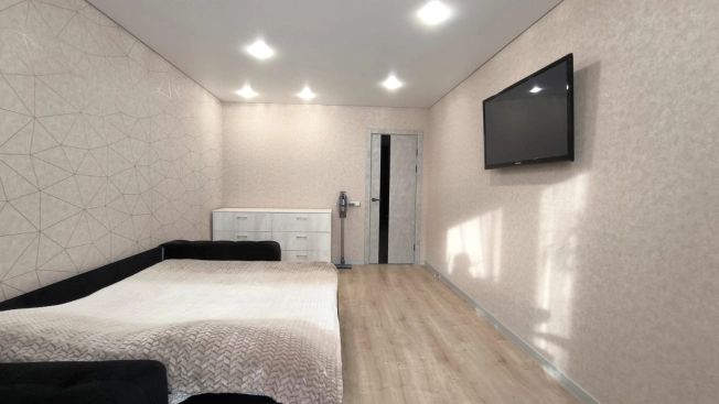 Купить двухкомнатную квартиру в Микрорайоне Водники в Вологде. Вариант № 5688, 6, площадь -  квм, цена 7650000 рублей