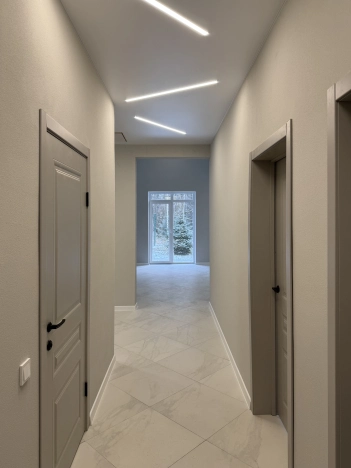 Купить дом в Боровске. Вариант № 11017141, 28, площадь -  квм, цена 11000000 рублей