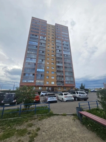 Купить квартиру на вторичке в Иркутске. Вариант № 5250801, 18, площадь -  квм, цена 8500000 рублей