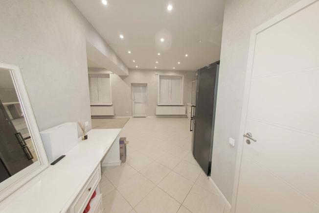 Купить таунхаус в Камешкове. Вариант № 7651033, 6, площадь - квм, цена 18400000 рублей