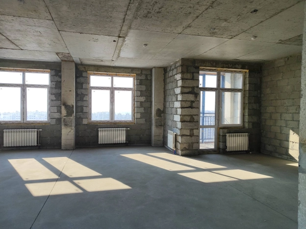 Купить четырехкомнатную квартиру в Омске. Вариант № 30383, 1, площадь -  квм, цена 24264000 рублей