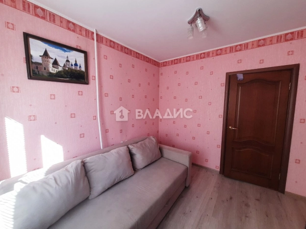 Купить квартиру в Тобольске. Вариант № 10461400, 11, площадь -  квм, цена 5200000 рублей