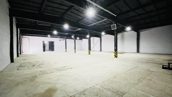 Снять склады на улице Большевистская в Новосибирске. Вариант № 10205349, 0, площадь -  квм, цена 443700 рублей