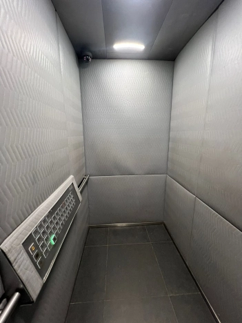 Купить квартиру в Москве. Вариант № 8425498, 24, площадь -  квм, цена 30000000 рублей