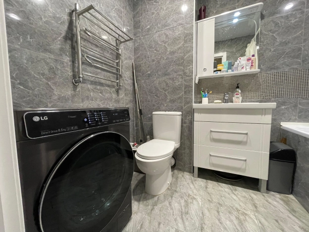 Купить квартиру на вторичке в Микрорайоне Купелинка, деревня Сапроново в Московской области. Вариант № 46934, 10, площадь - квм, цена 8650000 рублей