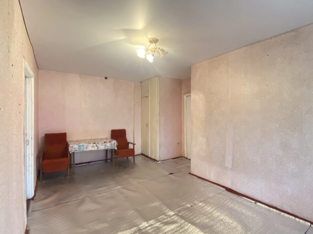 Купить четырехкомнатную квартиру в Рязанской области. Вариант № 10442980, 15, площадь -  квм, цена 1200000 рублей