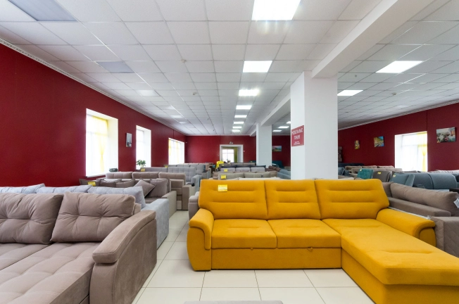 Снять коммерческую недвижимость в Тобольске. Вариант № 628, 2, площадь -  квм, цена 200000 рублей