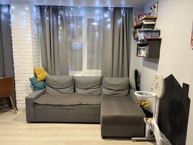 Купить двухкомнатную квартиру у метро Девяткино в Санкт-Петербурге. Вариант № 10141400, 5, площадь -  квм, цена 6200000 рублей