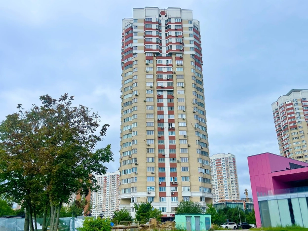 Купить квартиру в Москве. Вариант № 2081439, 39, площадь - квм, цена 21850000.0000 рублей