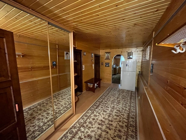 Купить дом в Орске. Вариант № 42186, 8, площадь -  квм, цена 6250000.0000 рублей