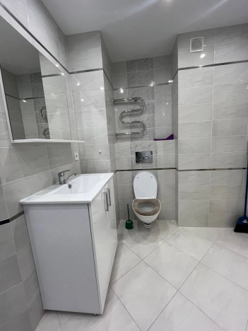 Снять квартиру на улице Гвардейская в Владимире. Вариант № 3440050, 15, площадь -  квм, цена 45000 рублей