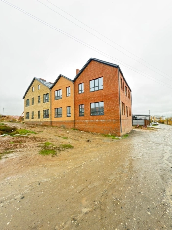 Купить дом в Элисте. Вариант № 8819924, 0, площадь -  квм, цена 9500000 рублей