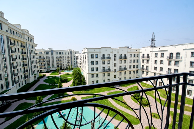 Купить трехкомнатную квартиру на улице Жилмассив в Новосибирской области. Вариант № 8926776, 31, площадь -  квм, цена 16500000 рублей