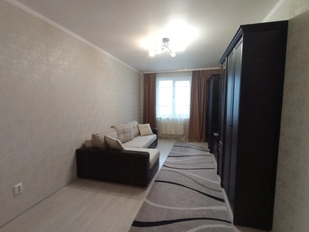 Снять квартиру в Рязани. Вариант № 8821486, 0, площадь -  квм, цена 30000 рублей