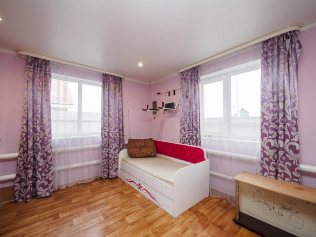 Купить дом в Омске. Вариант № 20724, 7, площадь -  квм, цена 8300000 рублей