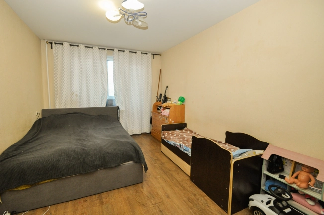 Купить квартиру в Новосибирске. Вариант № 10334775, 7, площадь - квм, цена 5000000 рублей