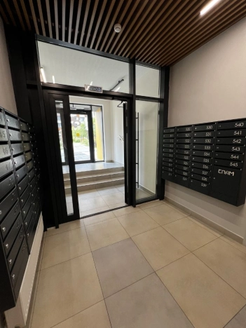 Купить однокомнатную квартиру в Красногорске. Вариант № 1041942, 12, площадь -  квм, цена 10500000 рублей