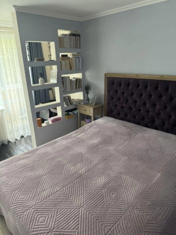 Купить квартиру в Москве. Вариант № 8467567, 6, площадь -  квм, цена 25000000 рублей