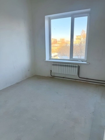 Купить трехкомнатную квартиру в Новосибирске. Вариант № 9507776, 5, площадь -  квм, цена 5780000 рублей