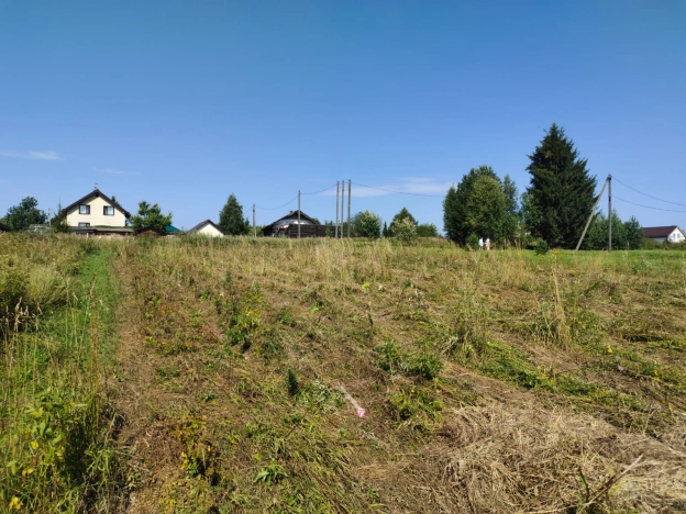 Купить земельный участок в Ярославской области. Вариант № 1606648, 8, площадь -  квм, цена 650000 рублей