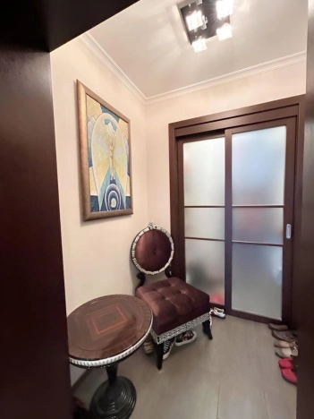 Купить квартиру у метро Давыдково в Москве. Вариант № 7175683, 19, площадь -  квм, цена 36000000 рублей