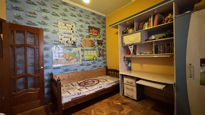 Купить дом в Микрорайоне Стройучасток, Старый Оскол в Старом Осколе. Вариант № 10762815, 20, площадь - квм, цена 13000000 рублей