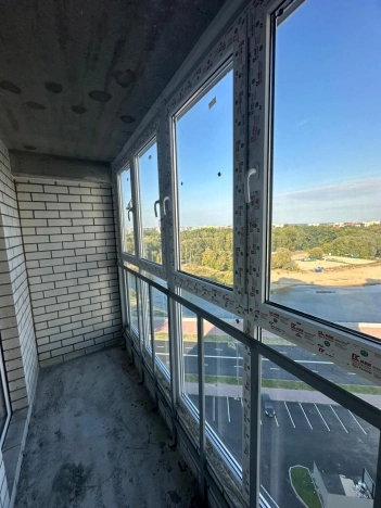 Купить однокомнатную квартиру на улице Центральная в Калужской области. Вариант № 9937053, 0, площадь -  квм, цена 4100000 рублей