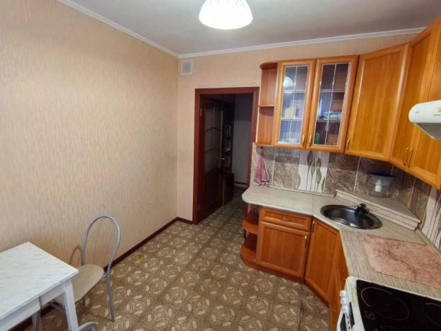 Купить квартиру в Тобольске. Вариант № 9515383, 2, площадь -  квм, цена 4100000 рублей